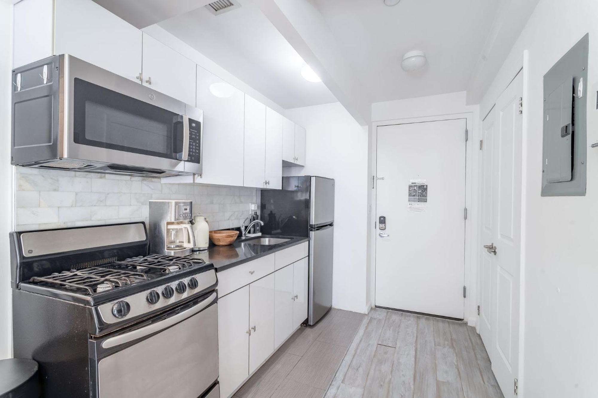 3Br 1Ba Charmer Near Near Times Square & Broadway Apartment New York City Exterior photo